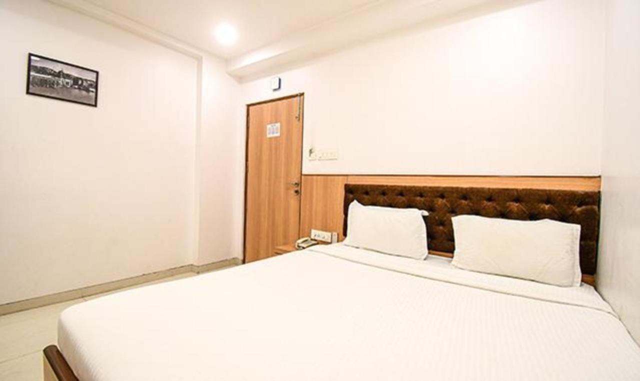 Fabhotel Stay Inn International - Nr Sealdah Station Kolkata Bagian luar foto